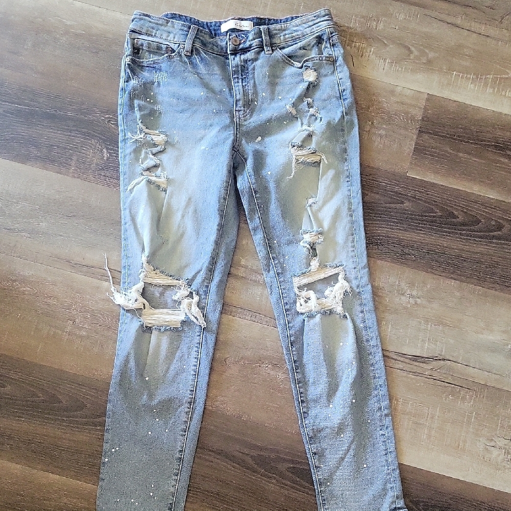 Distressed Gray Women's Jeans